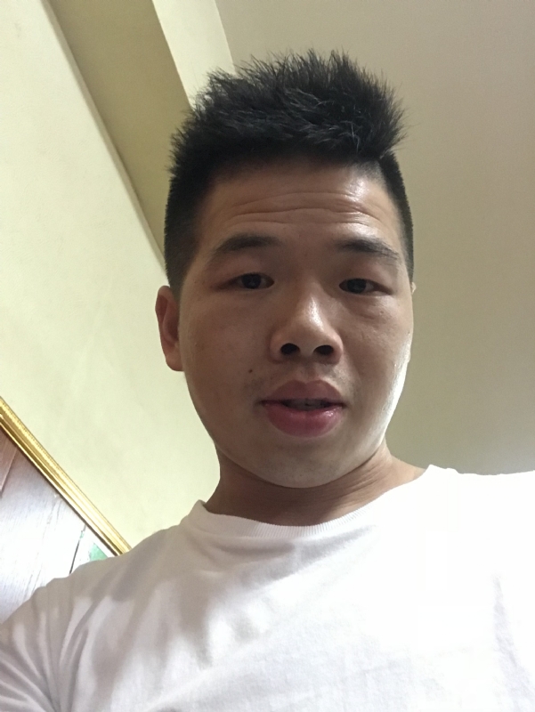 爱请简单点的第一张照片--昆明相亲服务中心