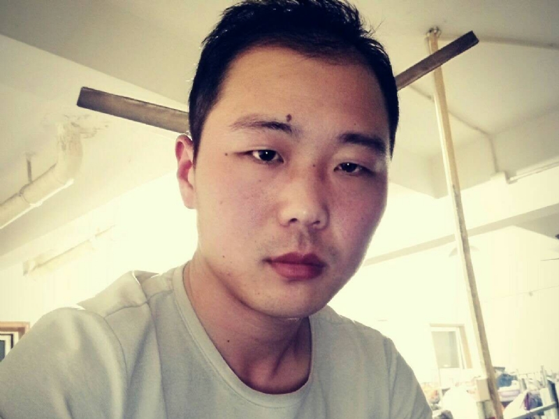 听听那冷雨的第二张照片--昆明相亲服务中心