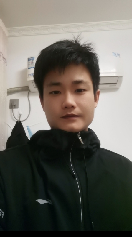 Mr丶Cui的第二张照片--昆明相亲服务中心