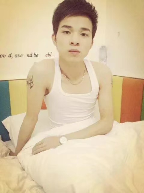 风雨同舟的第一张照片--昆明相亲服务中心