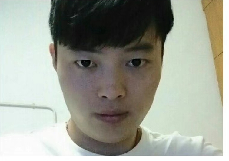 小张哥哥的第一张照片--昆明相亲服务中心