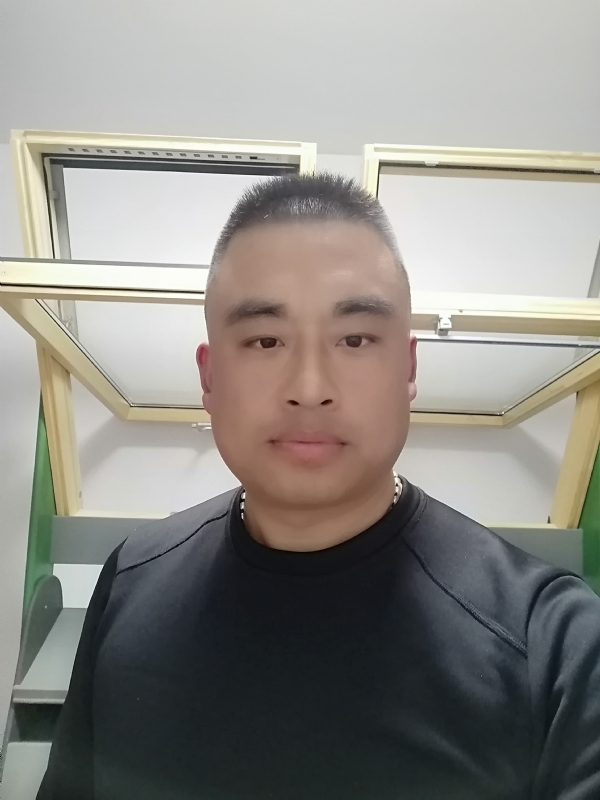 柏林的第一张照片--昆明相亲服务中心