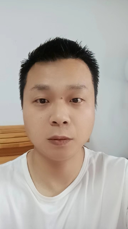 阳光的第一张照片--昆明相亲服务中心