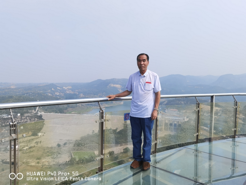 外星人的第一张照片--昆明相亲服务中心