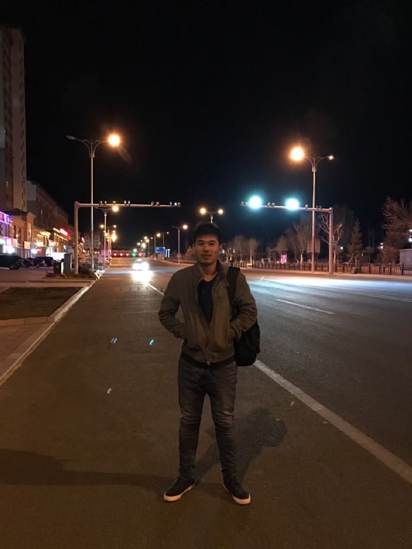 暗里着迷的第一张照片--昆明相亲服务中心