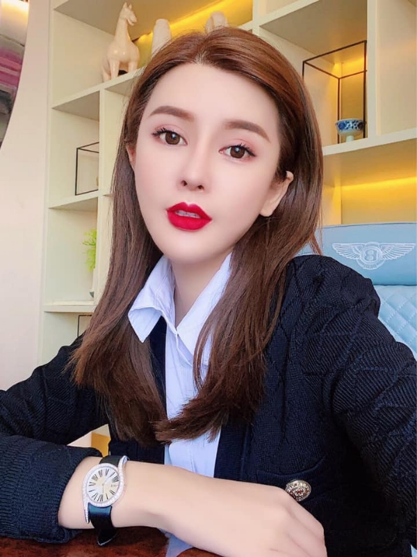 李嘉薇的第一张照片--昆明相亲服务中心