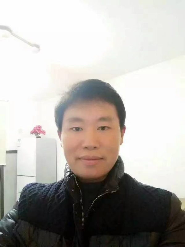 擎天柱的第二张照片--昆明相亲服务中心