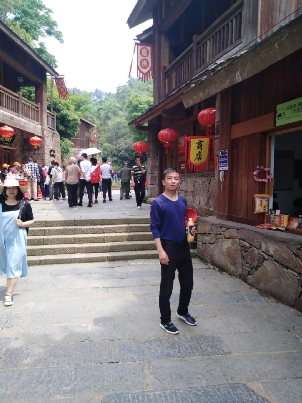 LX的第一张照片--昆明相亲服务中心