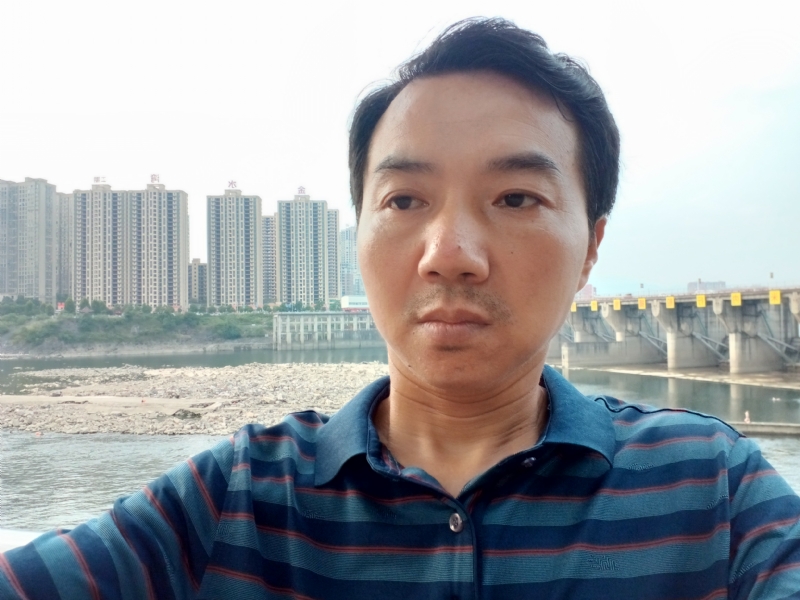 yangguang的第一张照片--昆明相亲服务中心