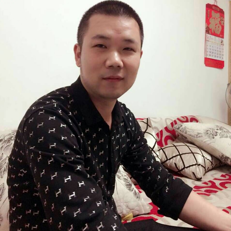 简单的第一张照片--昆明相亲服务中心