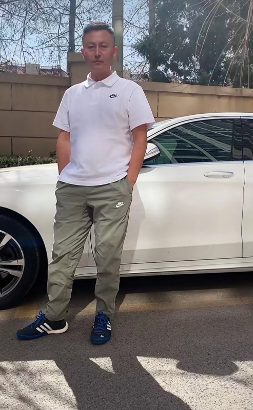 撕心裂肺的第一张照片--昆明相亲服务中心