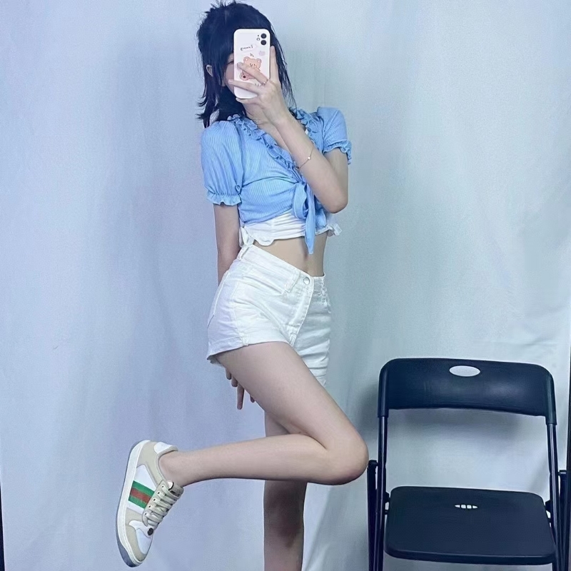 宝宝的第一张照片--昆明相亲服务中心