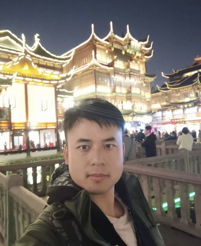 何先生he的第一张照片--昆明相亲服务中心