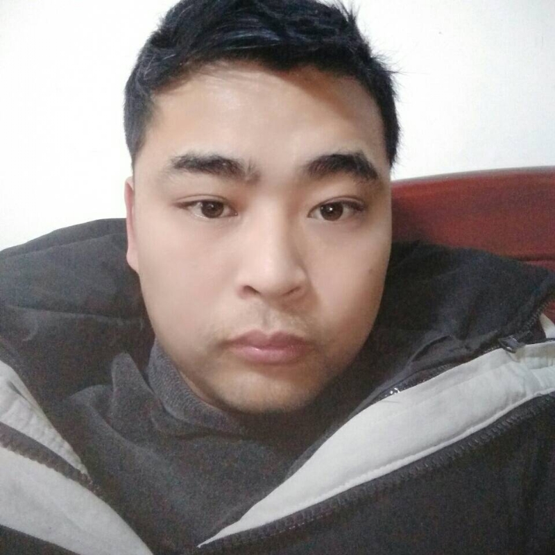 一起奋斗的第一张照片--昆明相亲服务中心