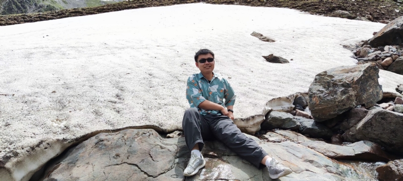 顶顶少年的第一张照片--昆明相亲服务中心