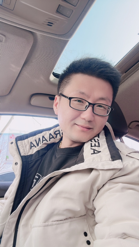 不离不弃的第二张照片--昆明相亲服务中心