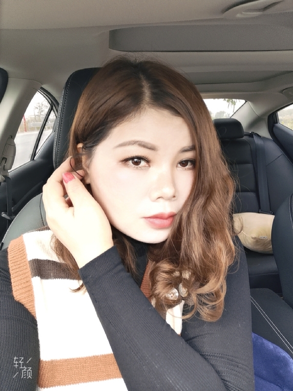 美丽人生的第一张照片--昆明相亲服务中心