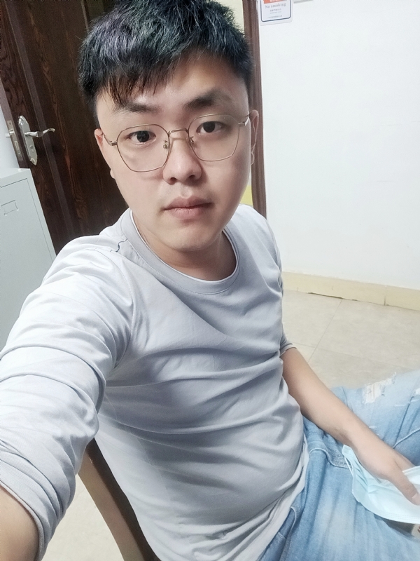 小林子的第二张照片--昆明相亲服务中心