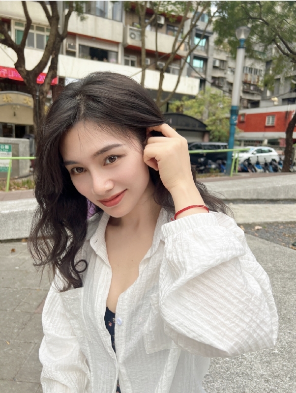 韵韵的第一张照片--昆明相亲服务中心