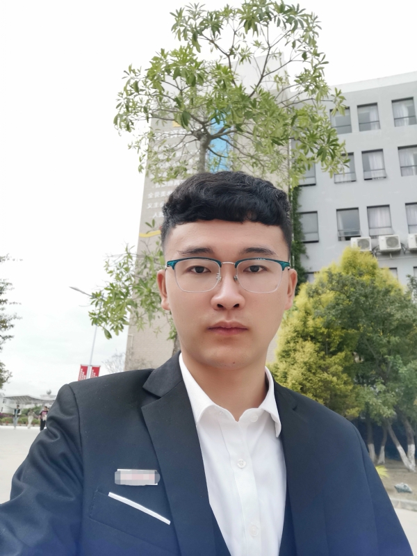 毓文的第二张照片--昆明相亲服务中心