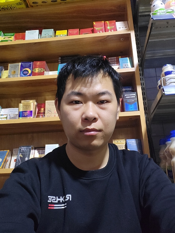 路途中的暖风的第一张照片--昆明相亲服务中心