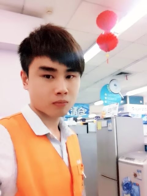 罗自强的第一张照片--昆明相亲服务中心