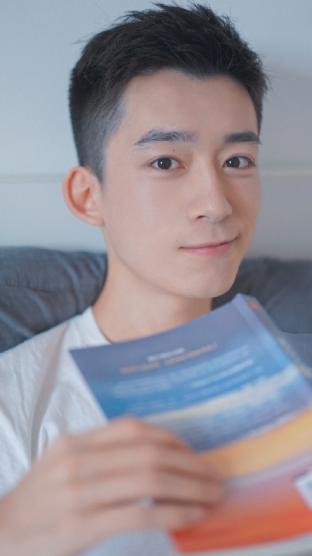 顾飞的第四张照片--昆明相亲服务中心