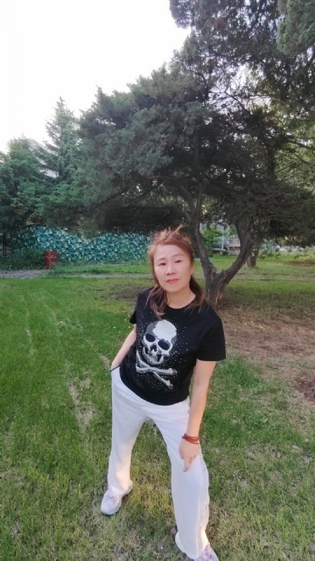 晚霞的第二张照片--昆明相亲服务中心