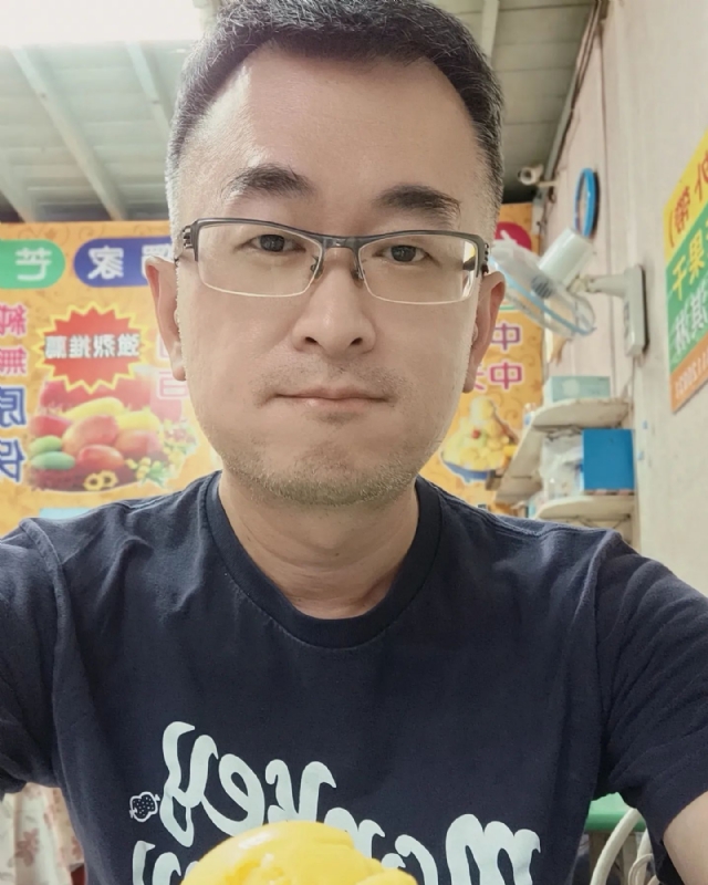 感感的第一张照片--昆明相亲服务中心