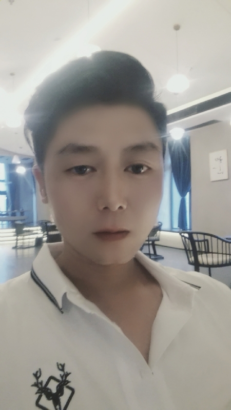 哎哎的第一张照片--昆明相亲服务中心