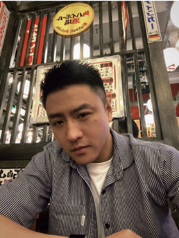 伴你长按的第一张照片--昆明相亲服务中心