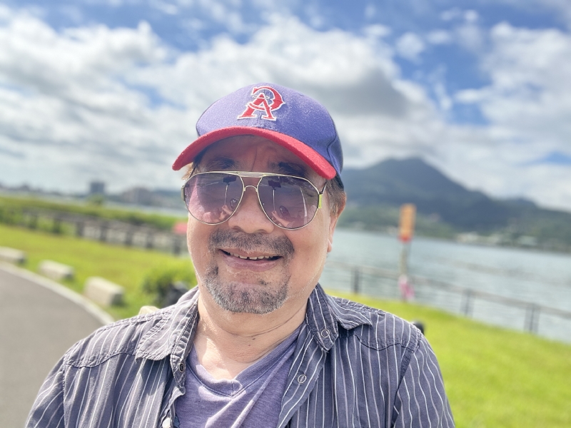 一起走路的夥伴的第一张照片--昆明相亲服务中心