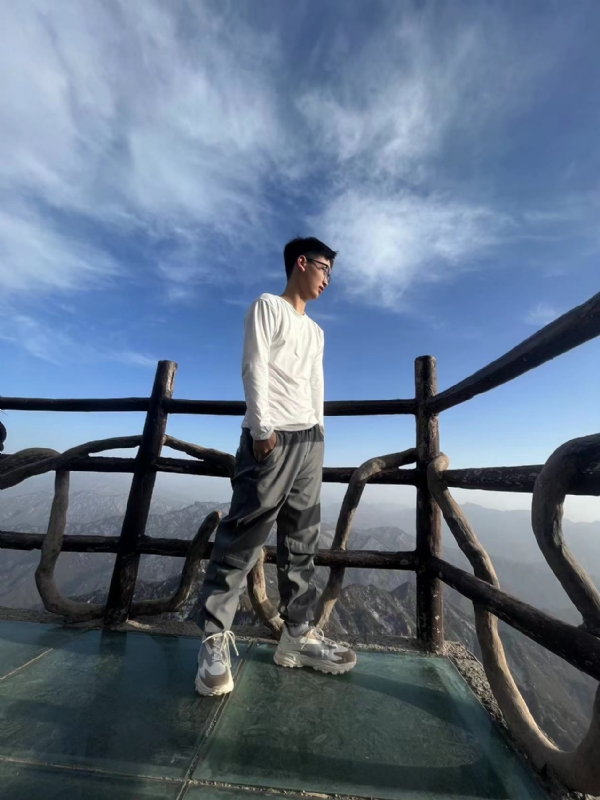 怜ぁ熙的第一张照片--昆明相亲服务中心