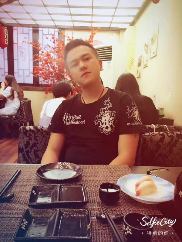 夏天的第四张照片--昆明相亲服务中心