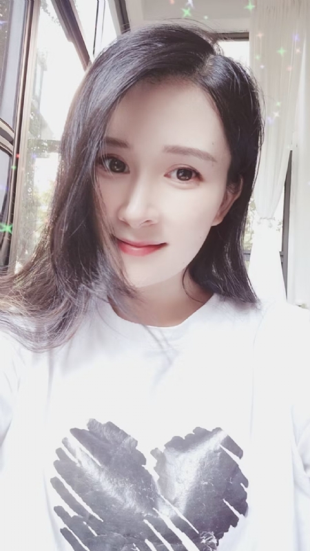 晨曦的第二张照片--昆明相亲服务中心