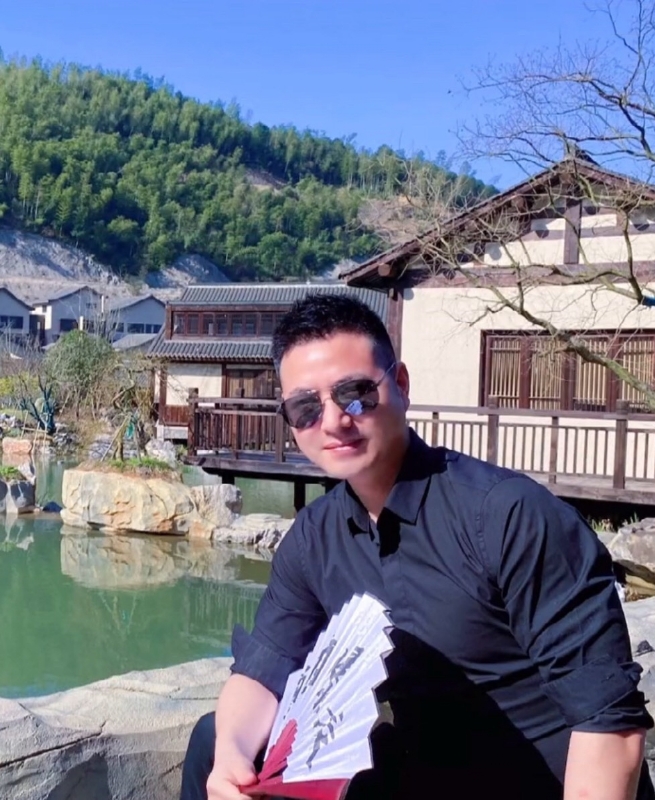 勿忘初心的第二张照片--昆明相亲服务中心