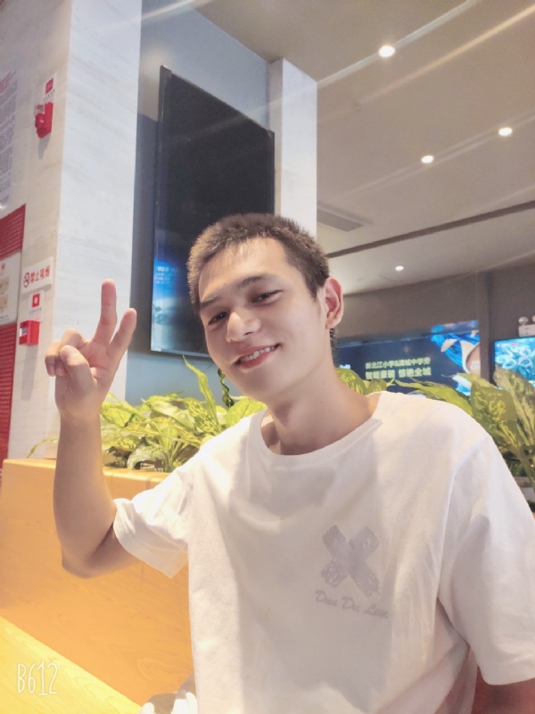 红红火火恍恍惚惚的第二张照片--昆明相亲服务中心