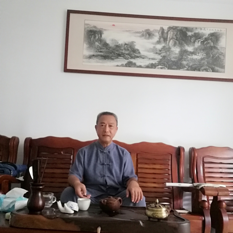 万事皆缘的第一张照片--昆明相亲服务中心