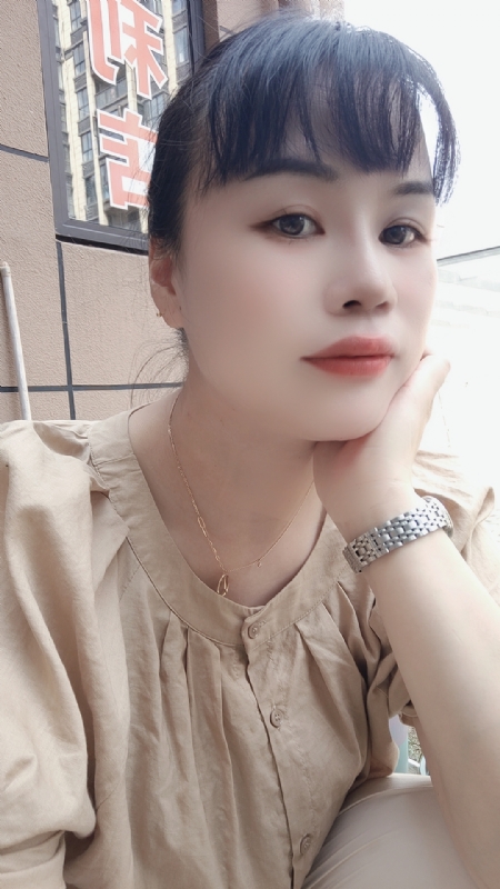 余生请多指教的第一张照片--昆明相亲服务中心