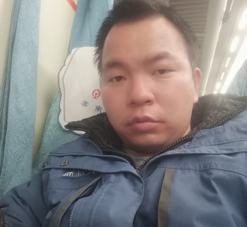 淡定的第一张照片--昆明相亲服务中心