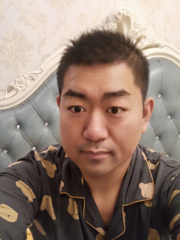 曾经的第一张照片--昆明相亲服务中心