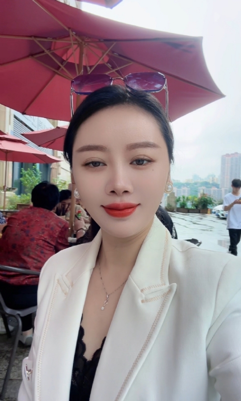 Angela的第一张照片--昆明相亲服务中心