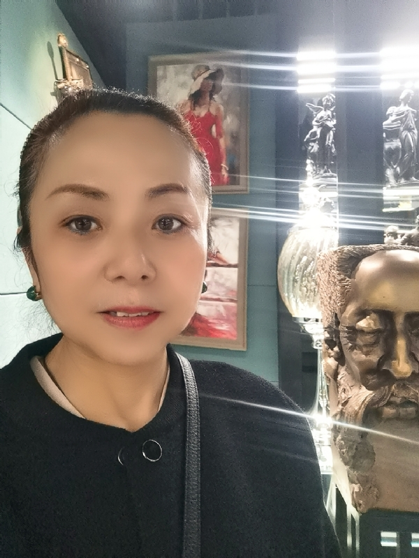 平平淡淡的第一张照片--昆明相亲服务中心