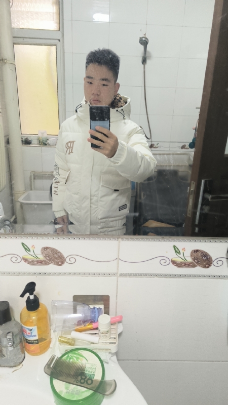 小李的第一张照片--昆明相亲服务中心