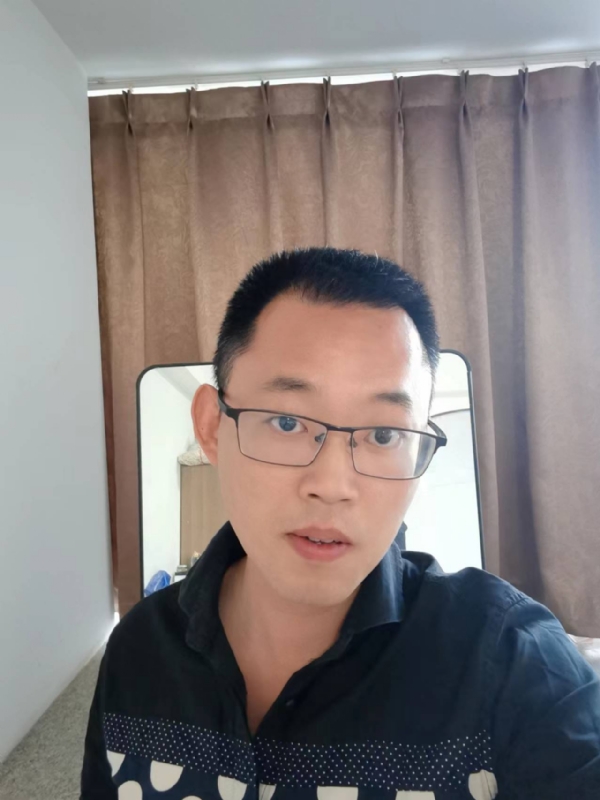 lips11的第一张照片--昆明相亲服务中心