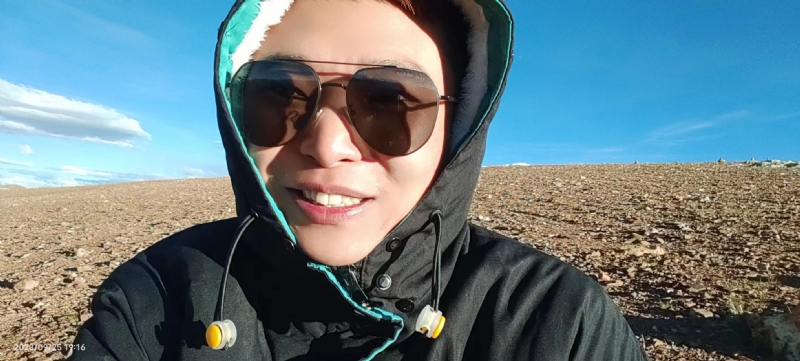 守一座孤城等一个旧人的第一张照片--昆明相亲服务中心