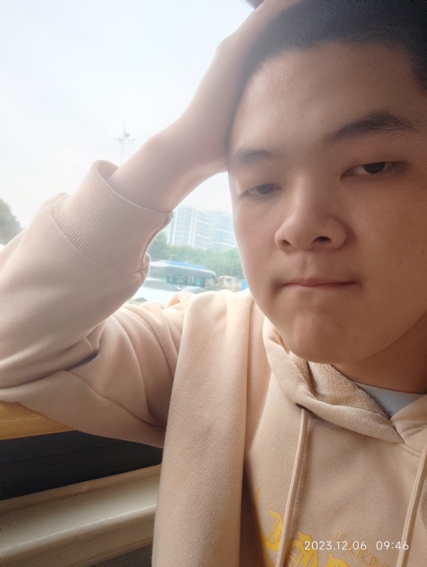 孤独的狼的第一张照片--昆明相亲服务中心