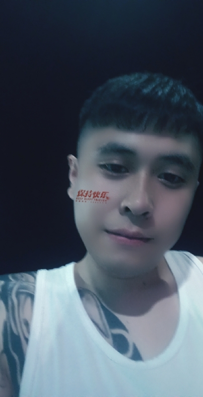 愚忠的第一张照片--昆明相亲服务中心