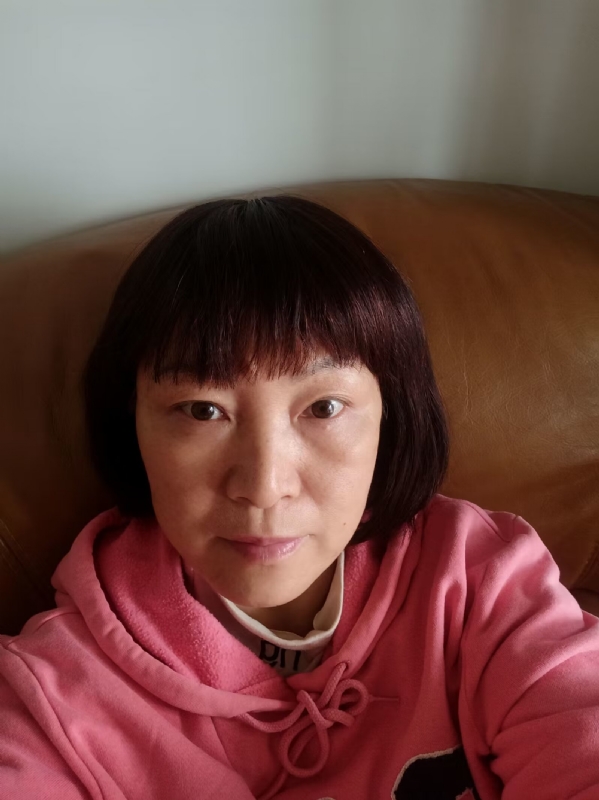 红玫瑰的第一张照片--昆明相亲服务中心