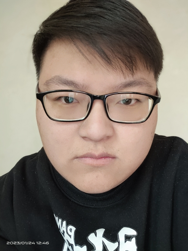 龙先生的第一张照片--昆明相亲服务中心